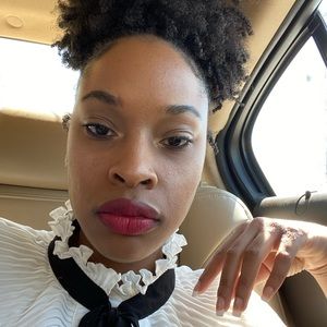 Meet your Posher, Kierra